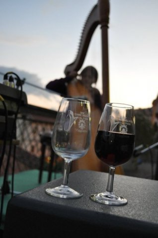 degustazione dei vini doc terre dell\'alta val dagri